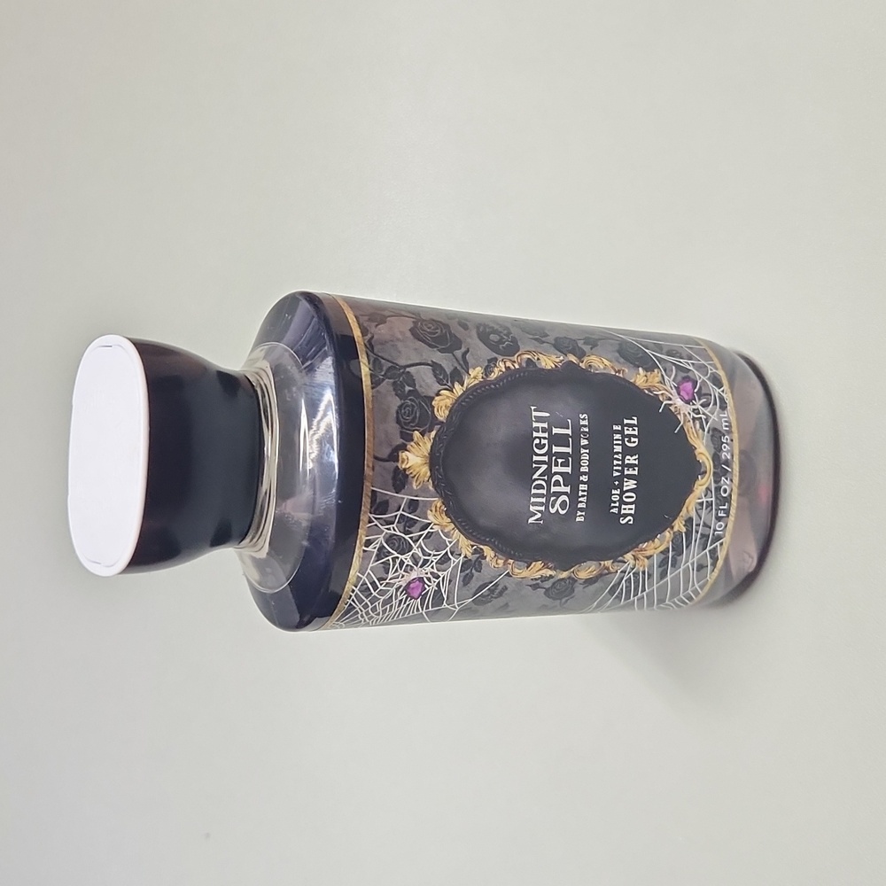 Midnight Spell Shower Gel by Bath & Body Works